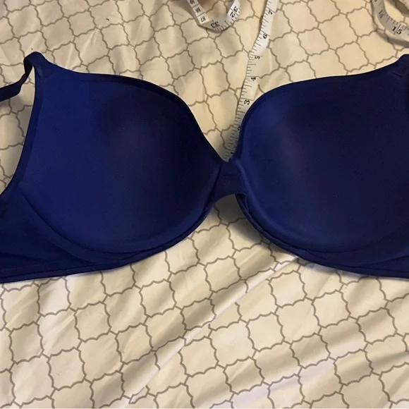 Victorias Secret Push-up Bra 36D NWT - Picture 3 of 4